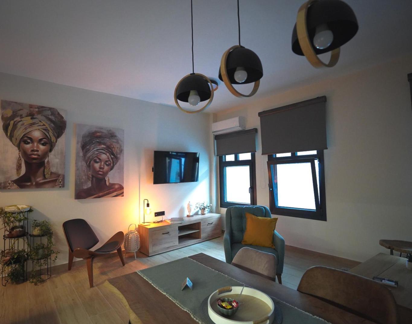 Beyond The Castle Apartment Thessaloniki Exterior photo
