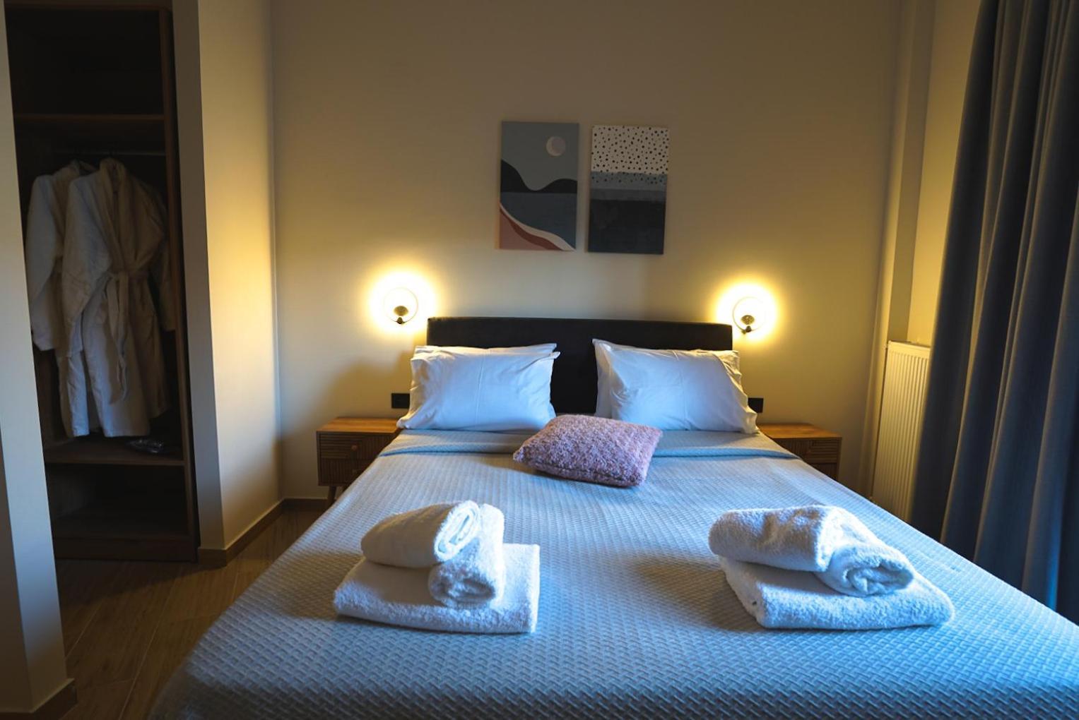 Beyond The Castle Apartment Thessaloniki Exterior photo